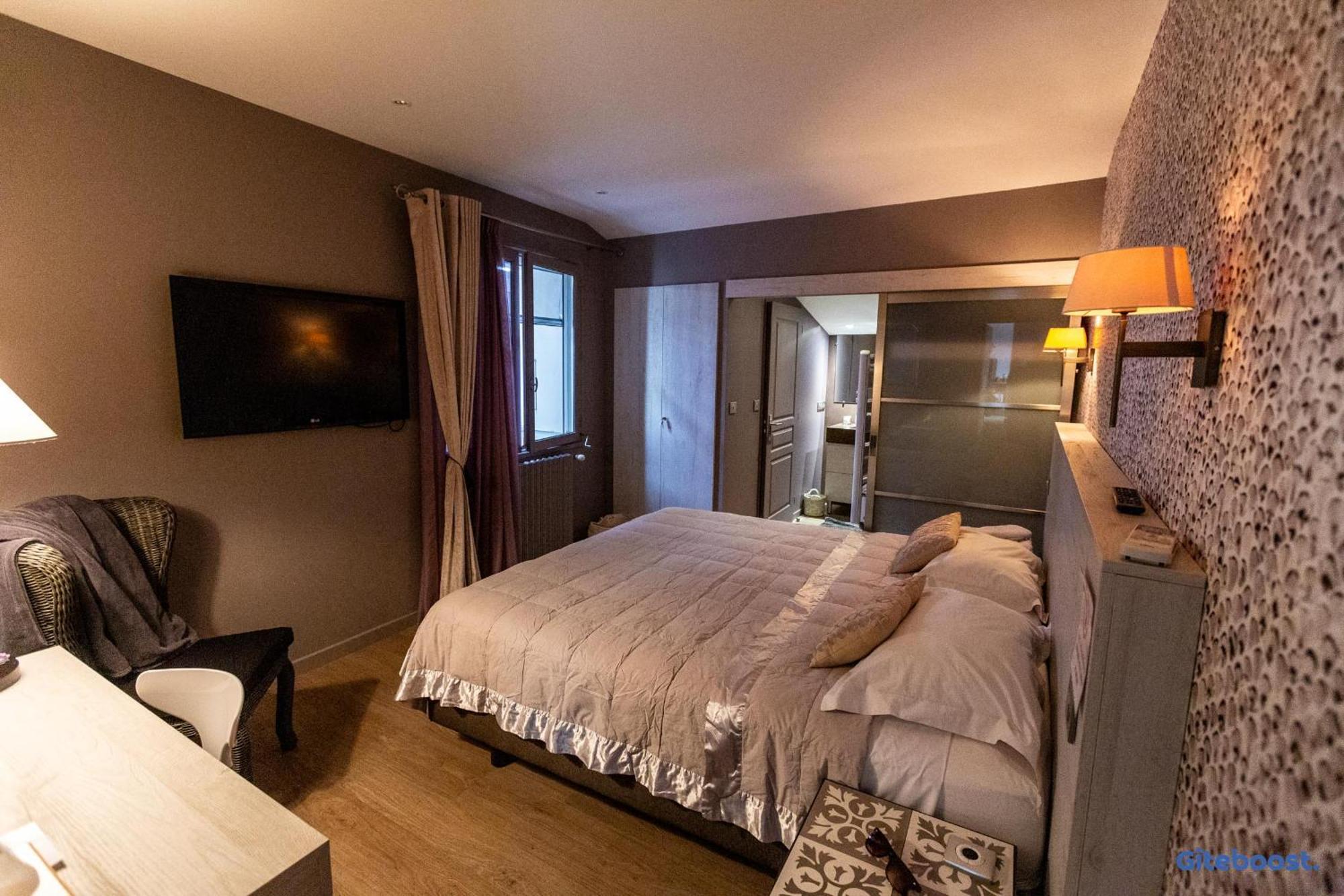 Le Val Des Sens Hotel Chatte Luaran gambar