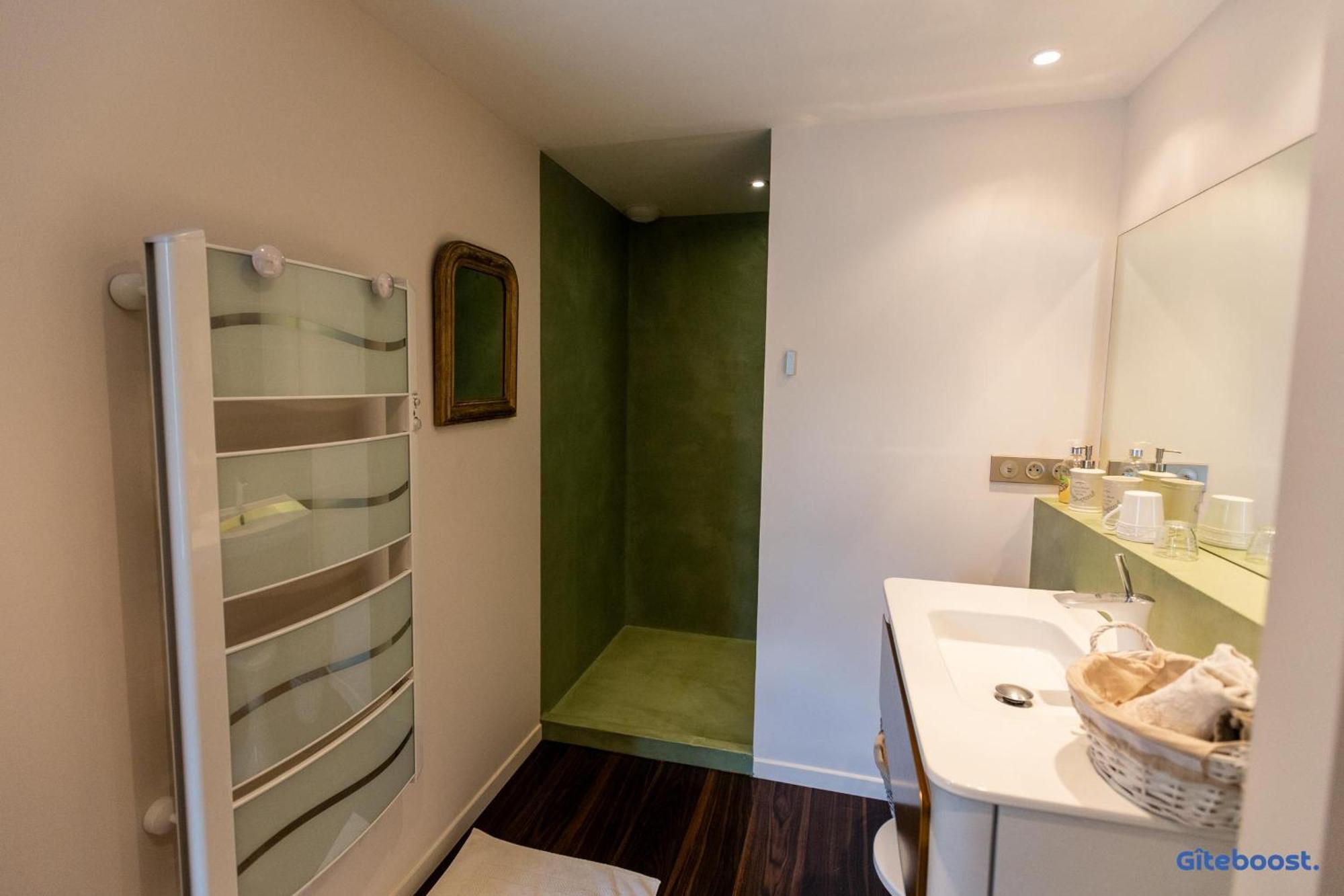Le Val Des Sens Hotel Chatte Luaran gambar