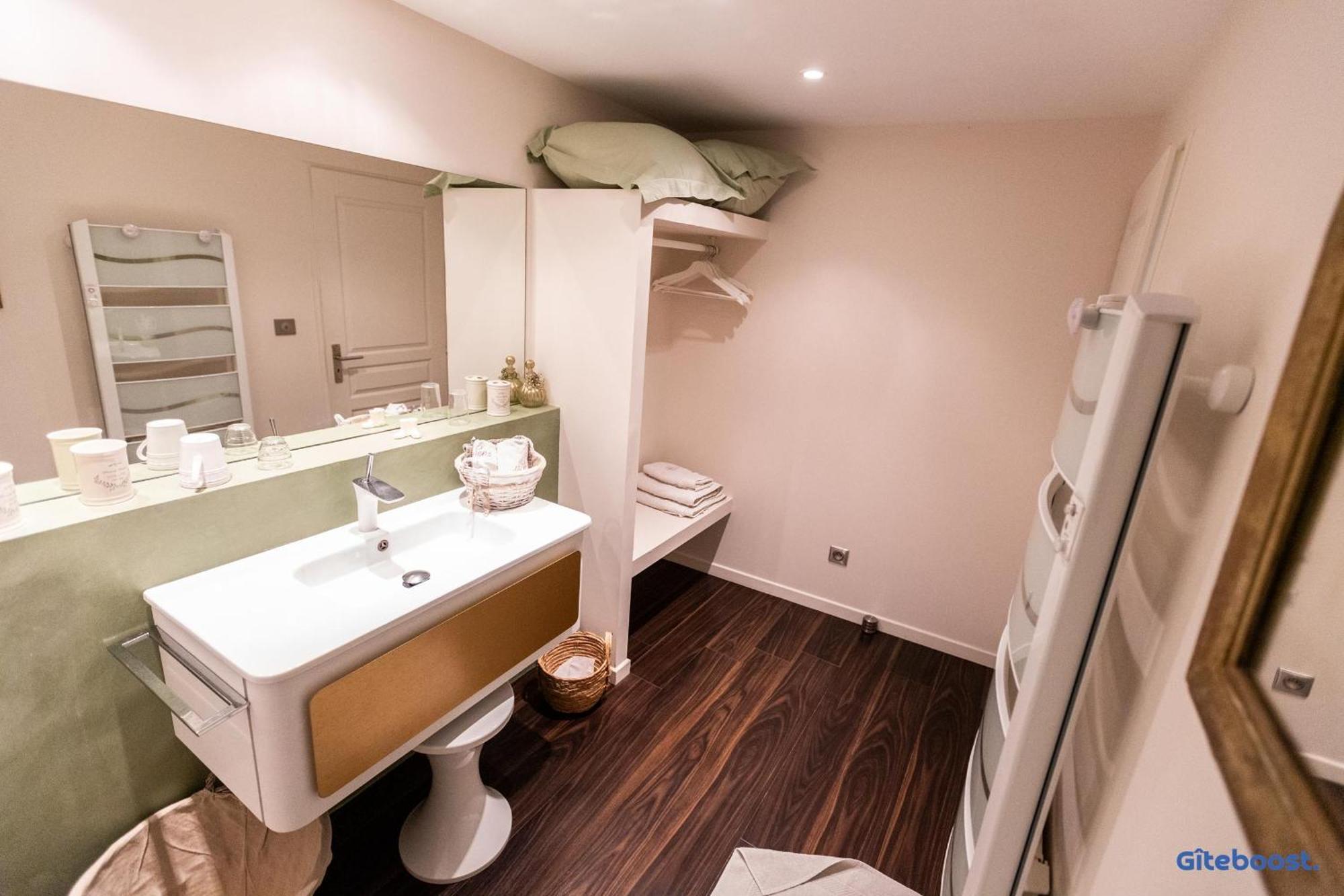 Le Val Des Sens Hotel Chatte Luaran gambar